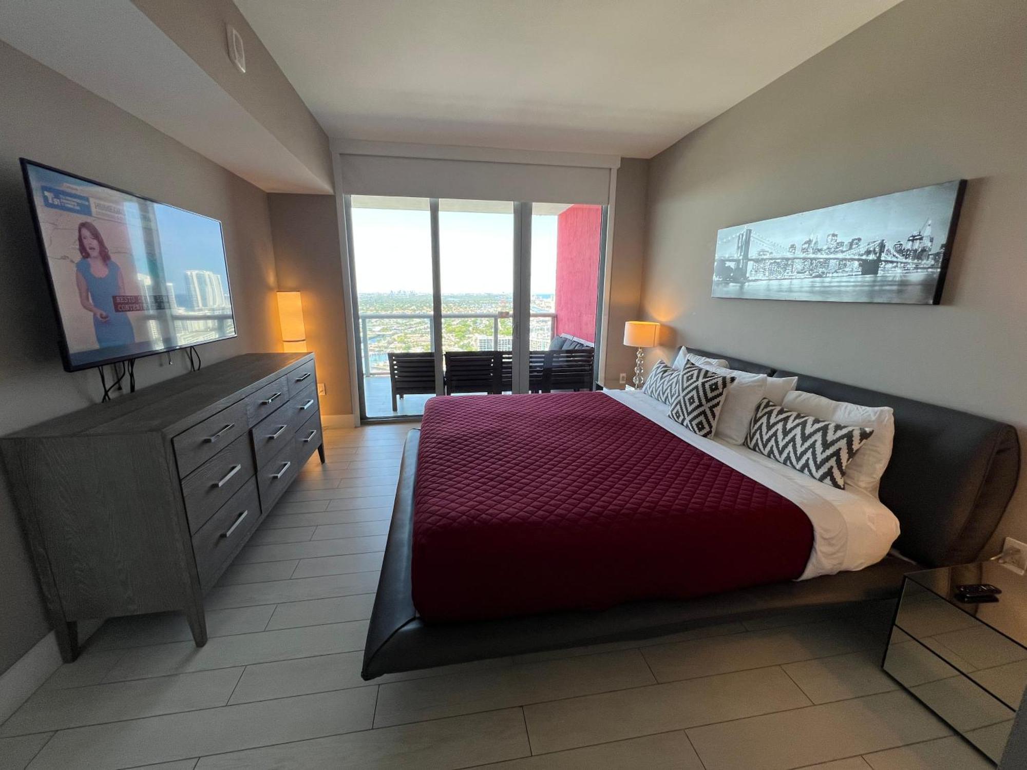 Mvr Apartments At Beachwalk Resort ฮาลลันเดลบีช ภายนอก รูปภาพ