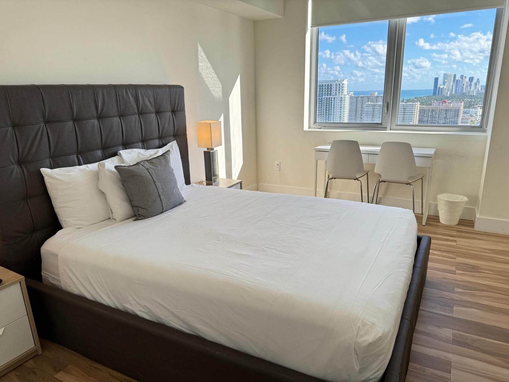 Mvr Apartments At Beachwalk Resort ฮาลลันเดลบีช ภายนอก รูปภาพ